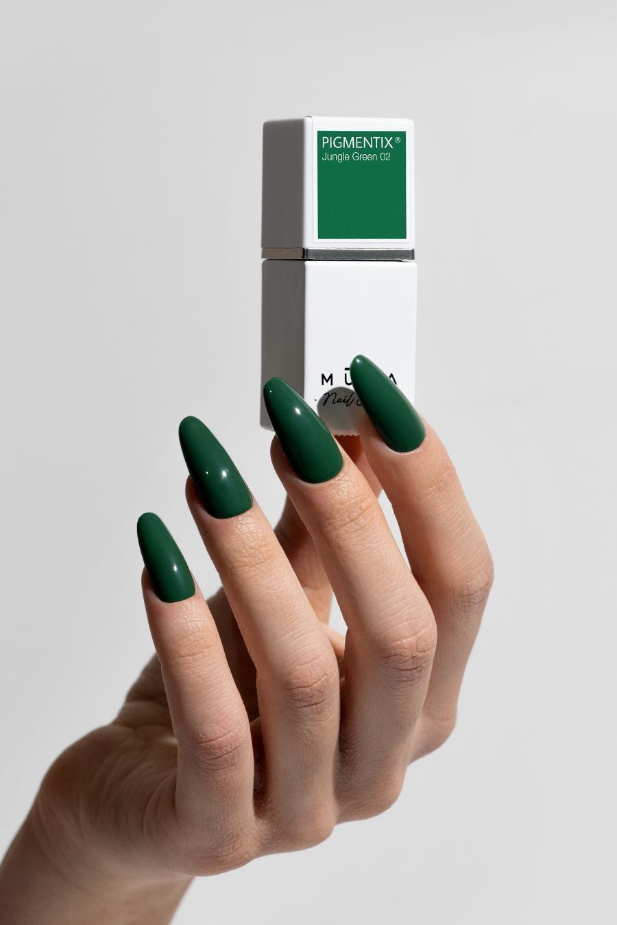 Jungle green