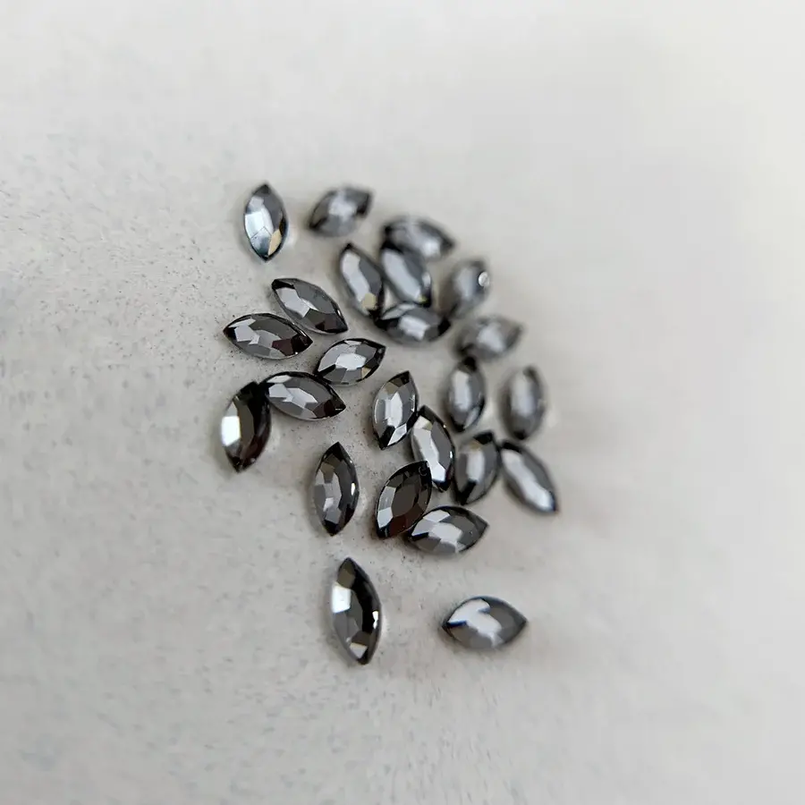 Marie eve mongeau diamants formes gris acier4
